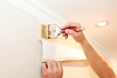 Pose de papier peint à Scye — revêtements muraux et toiles de verre